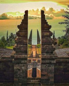 Candi-Cetho_View-2