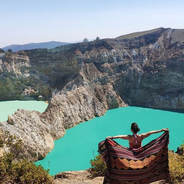 8 Kawah Paling Indah di Indonesia