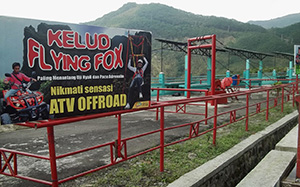 Flying Fox Gunung Kelud