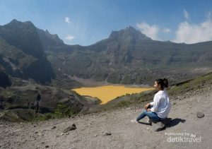 Kawah Gunung Kelud